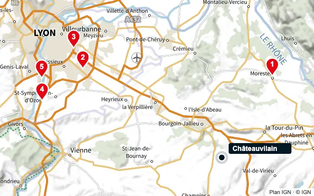 Carte : Châteauvilain et les 5 agences de la liste, numérotées de 1 à 5