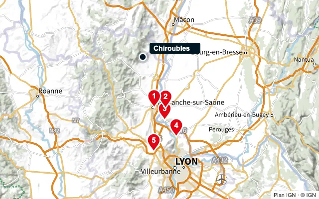 Carte : Chiroubles et les 5 agences de la liste, numérotées de 1 à 5