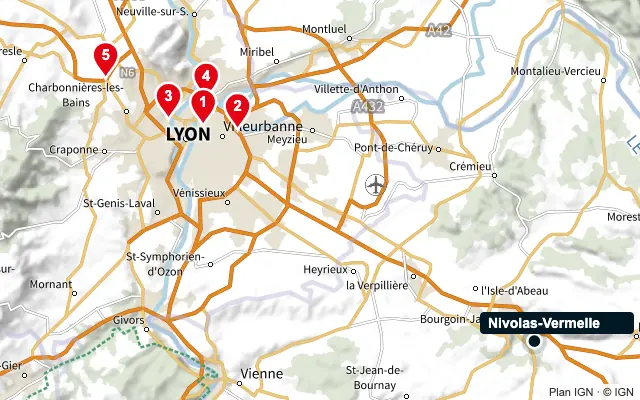 Carte : Nivolas-Vermelle et les 5 agences de la liste, numérotées de 1 à 5